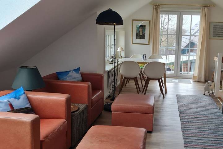 Ganze Wohnung, Ferienwohnung Sonnenhaus - Ferienwohnung-2-Räume in Lund (Husum), Husum