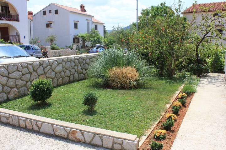 Ganze Wohnung, 1-Zimmer-Ferienwohnung mit Terrasse Cres A-7983-a in Cres Stadt, Cres