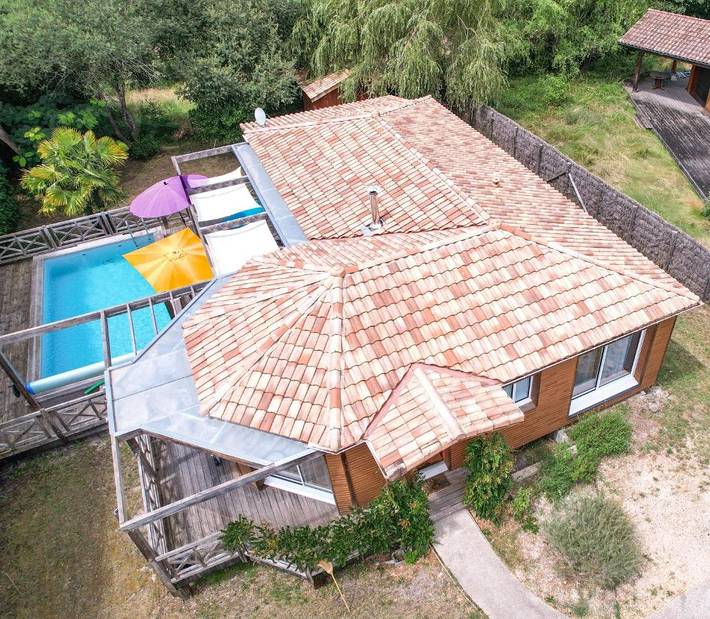 Location de vacances pour 5 personnes, avec piscine et jardin à Saint-Paul-en-Born