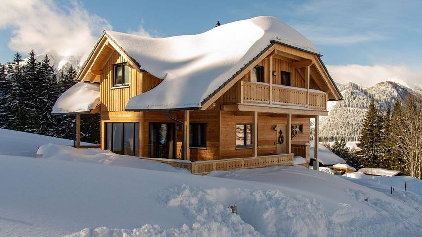 Ferienhaus für 10 Personen, mit Garten und Sauna sowie Terrasse in Hohentauern