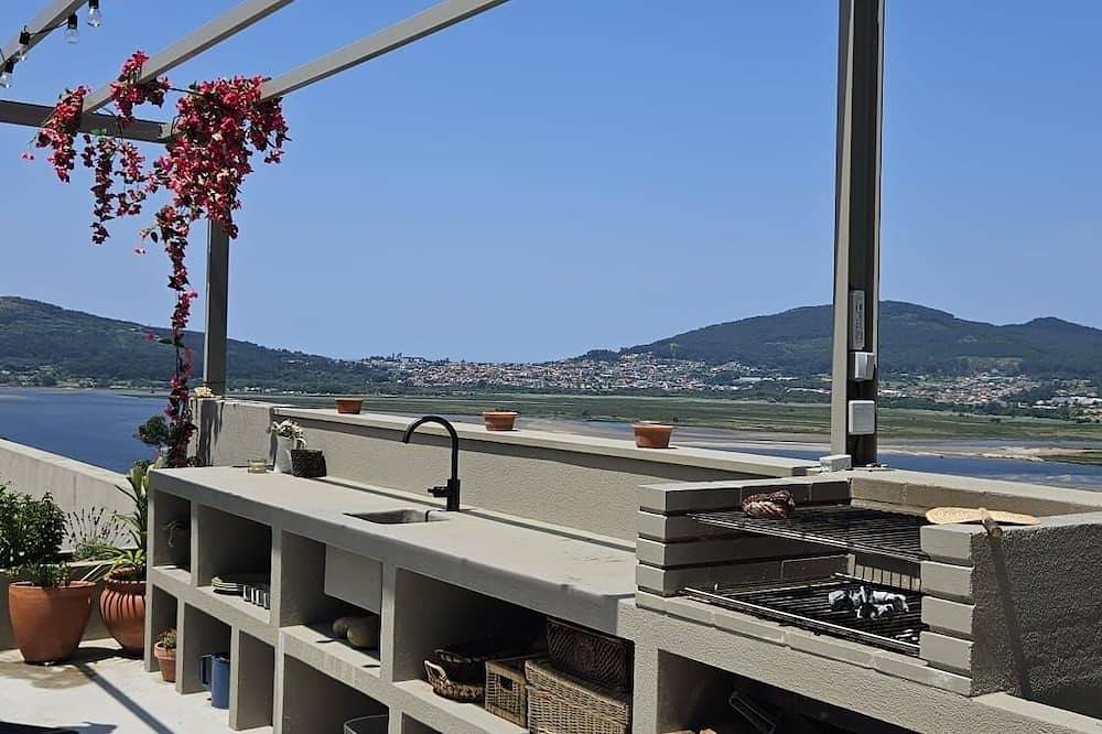 Spektakuläre Aussicht auf den Fluss, das Meer und Spanien. Herrliche Sonnenschicht !! in Seixas, Viana do Castelo Distrikt