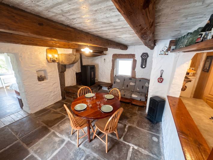 Ferienwohnung für 2 Personen, mit Seeblick und Sauna sowie Terrasse und Garten in Lothringen - 4