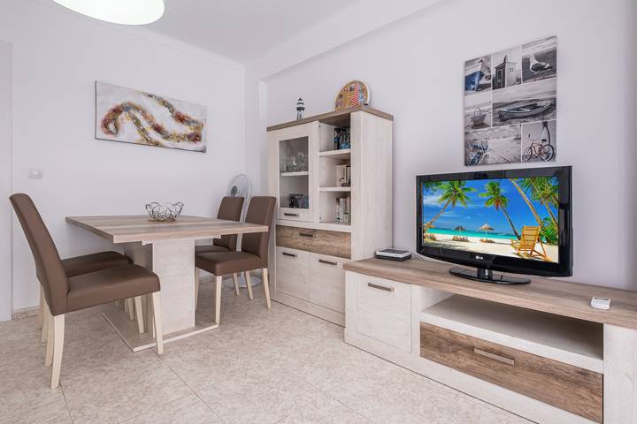 Ferienwohnung für 6 Personen, mit Terrasse in Benidorm - 4