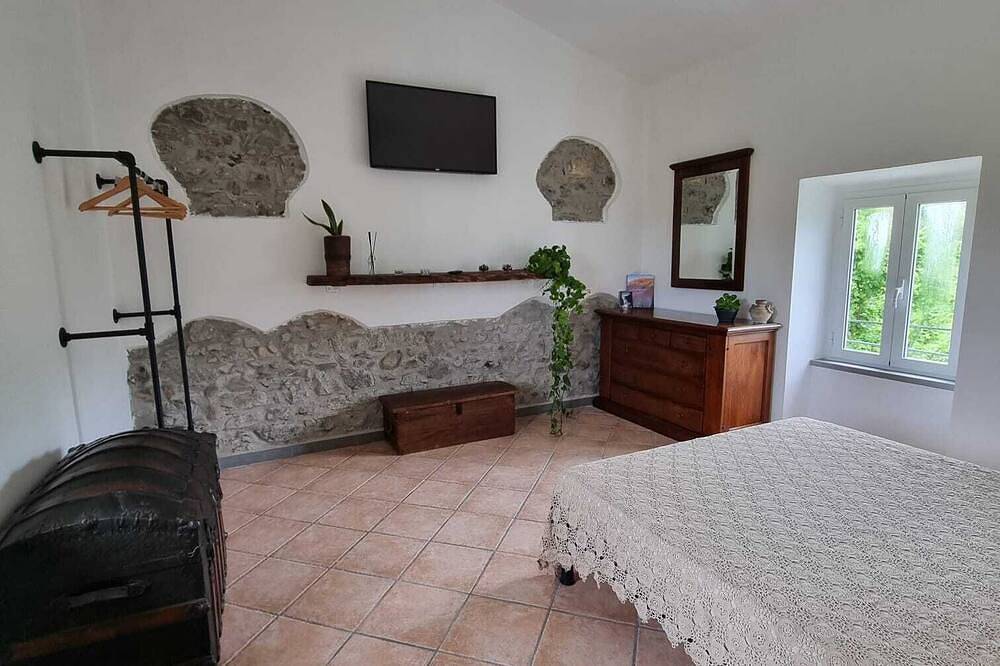 Evening Rose - Dream vacation in Tuscany with private spa, near 5 Terre in Tresana, Val di Magra