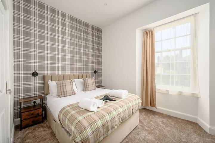 Bed and breakfast for 2 people in Edinburgh