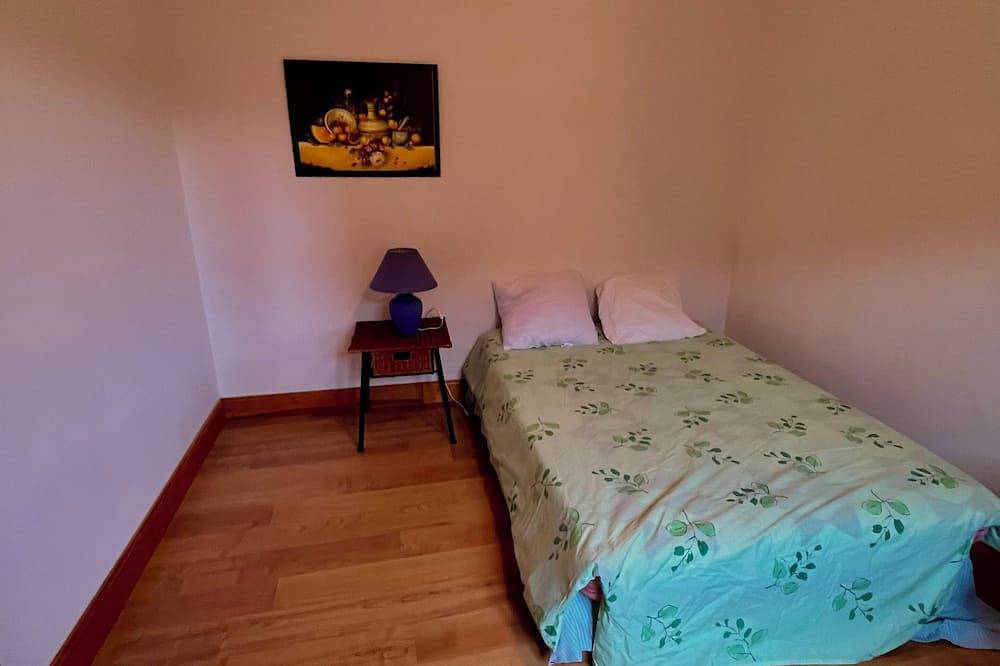 Gîte nature et sérénité 9 personnes in Tours-sur-Meymont, Parc Naturel Régional Livradois-Forez
