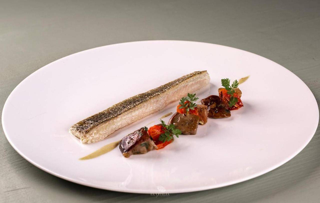 Chalet Euthalia Restaurant & Suites in Roburent, Ligurische Alpen