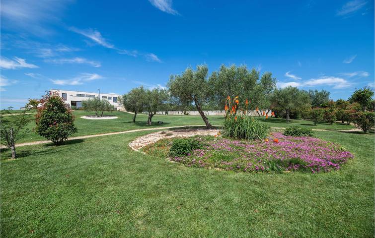 Ferienhaus für 8 Personen, mit Terrasse in Umag - 3