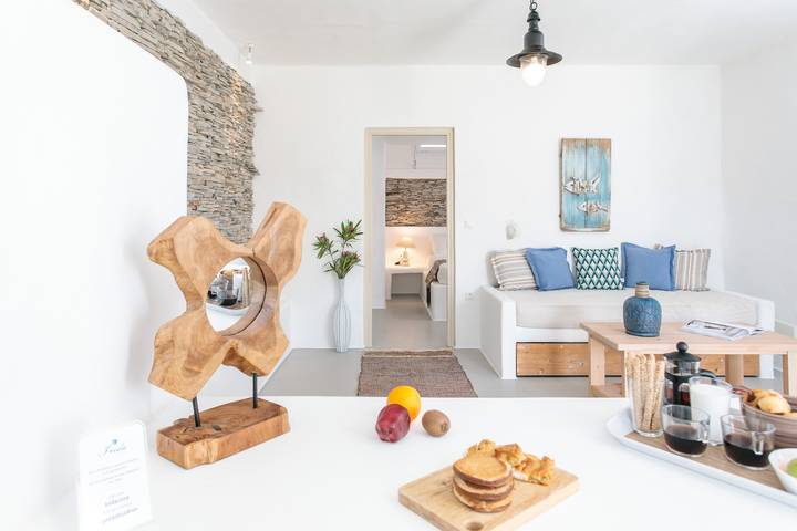 Apartahotel para 4 personas, con piscina para niños y jardín, Se admiten mascotas en Grecia