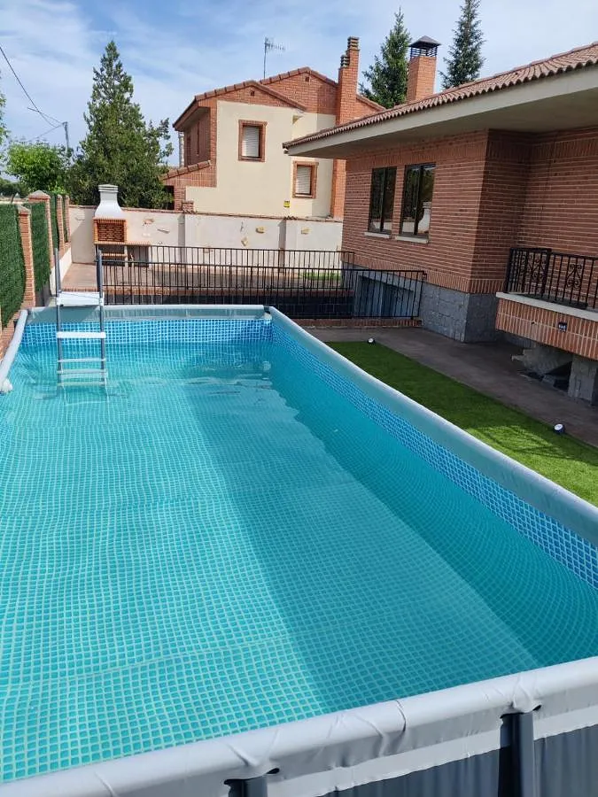 Holiday home for 10 people, with pool and garden as well as view - 1