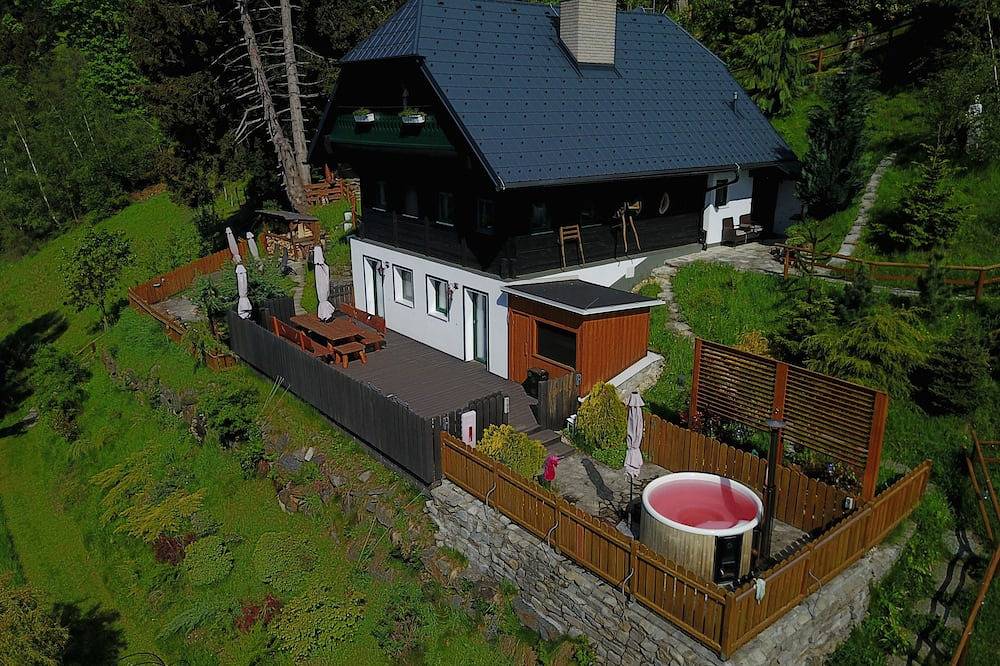 Glühwürmchenhütte , Natur, Wellness und Luxus in Steirerland
