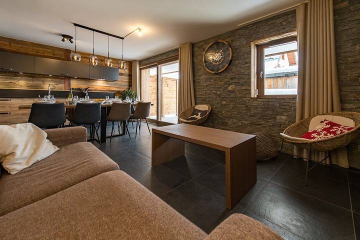 Gîte pour 8 personnes, avec terrasse à Saint-Sorlin-d'Arves - 3