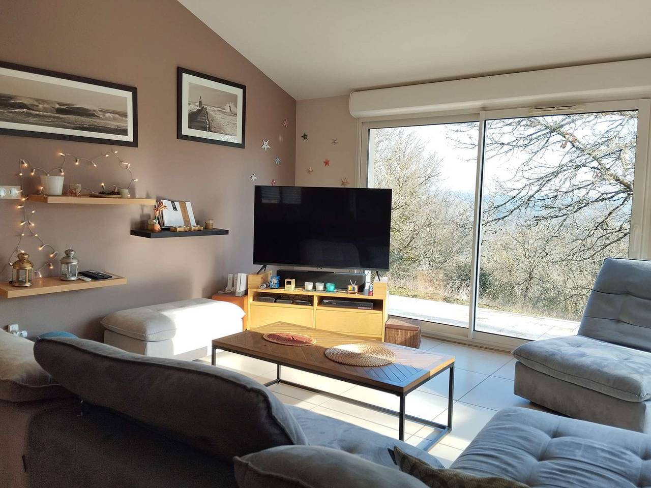 4-bed house with garden near Cahors, smart Tv & Wii, peaceful and comfortable in Pradines, Quercy