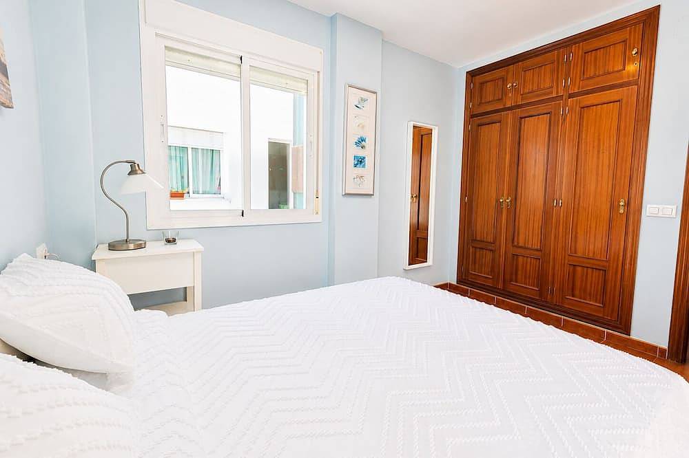 Entire apartment, Casa Almeida en Conil in Conil de la Frontera, Costa de la Luz