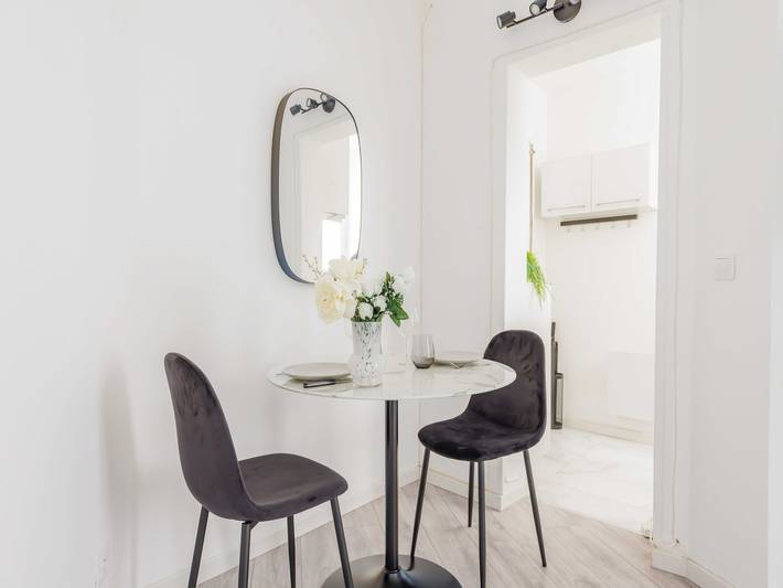 Apartamento entero, Intimate studio - 2P - Vincennes/Lac Saint-Mandé in Vincennes, Valle del Marne