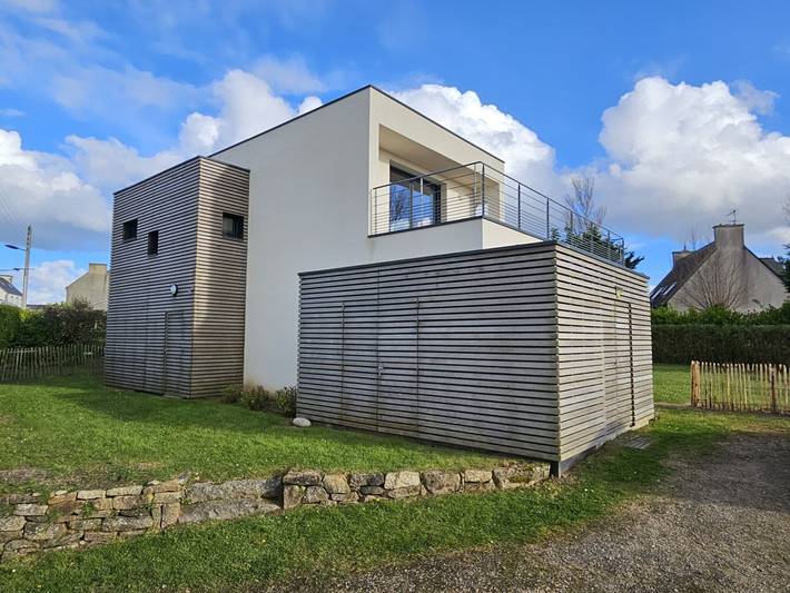Gîte pour 9 personnes, avec terrasse et jardin à Santec - 2