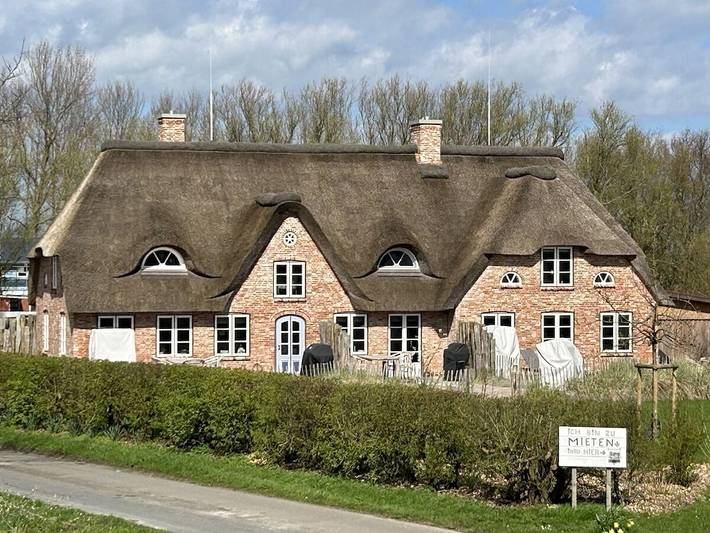 Ferienhaus für 6 Personen, mit Terrasse und Garten sowie Sauna in Vollerwiek