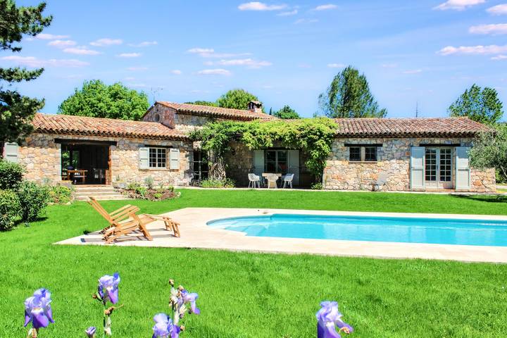 Gîte pour 10 personnes, avec Piscine à Fayence - 2