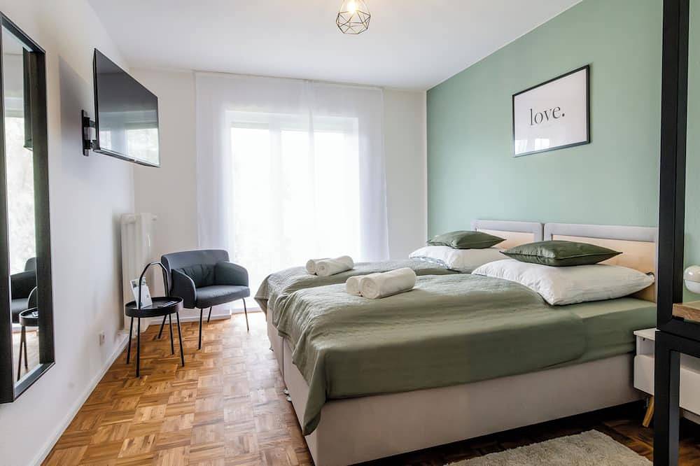 Ganze Wohnung, Janu-homes - 4 Zimmer Apartment - 7 Betten, Lahnblick vom Rheinberg in Runkel, Lahntal