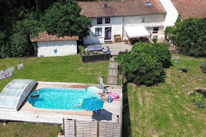 Location de vacances pour 6 personnes, avec jardin dans Soudat
