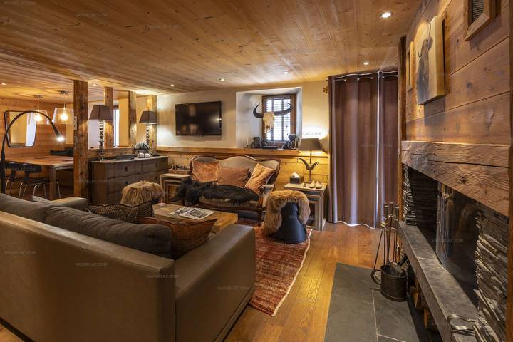 Gîte pour 9 personnes, adapté aux familles dans Office De Tourisme De La Clusaz - 3