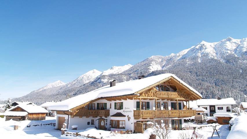 Ferienwohnung für 2 Personen, mit Balkon in Krün - 2