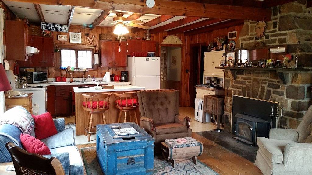 \"The Cabin At Trout Run\" - Genießen Sie die Klänge des Streams nur wenige Schritte entfernt! in Seneca Rocks