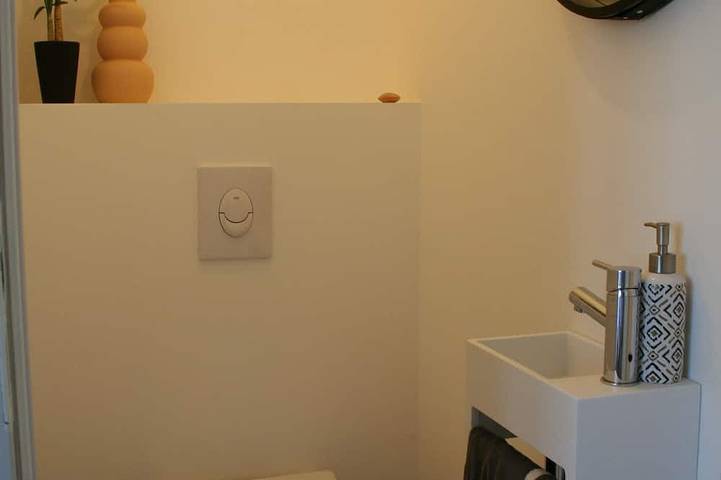 Location de vacances pour 2 personnes, avec jardin et terrasse à Thairé - 4