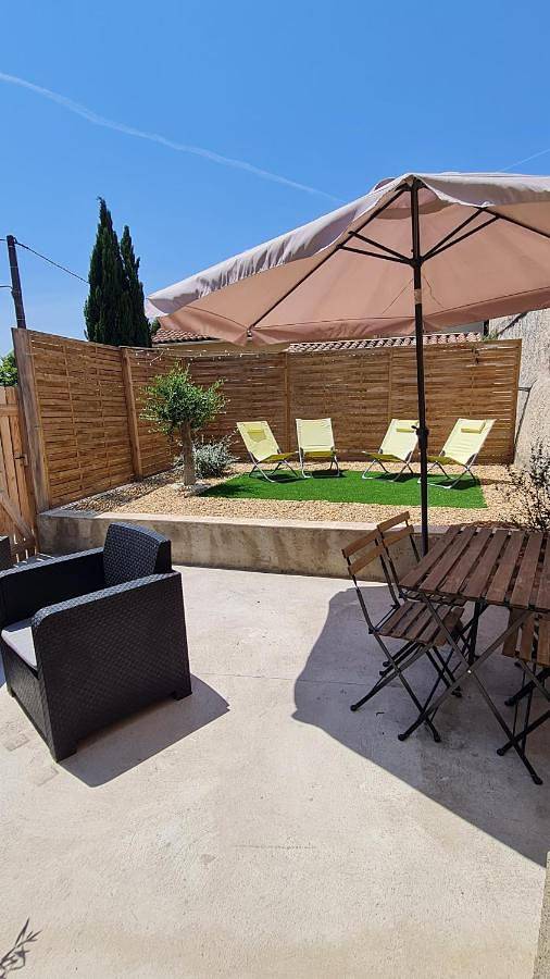 Location de vacances pour 4 personnes, avec Terrasse et Jardin à Vedène - 3