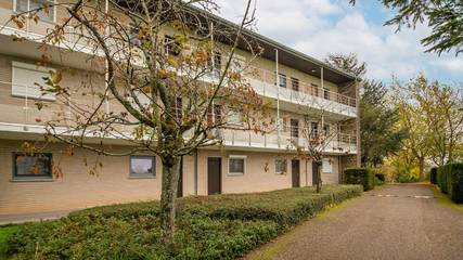 Gîte pour 4 personnes, avec balcon dans Warre