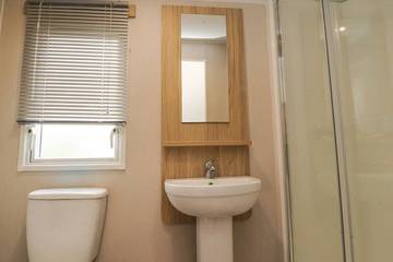 Static Caravan for 4 People in Lancashire, North West England, Photo 4