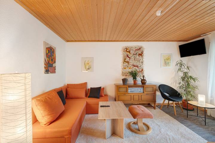 Entire studio, Holiday Apartment '3' with Private Terrace and Shared Garden in Schönwald im Schwarzwald, Southern Black Forest