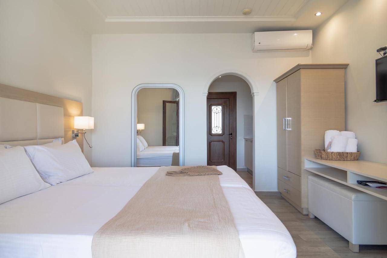 Studio with Sea View in Παλαιοκαστρίτσα, Κέρκυρα