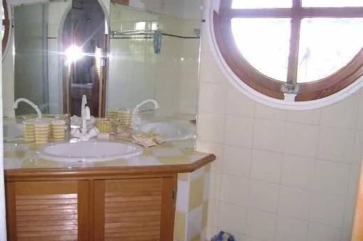 Appartamento intero, Cagnes sur mer nella vostra villa monolocale con giardino con terrazza e parki in Cagnes-sur-Mer, Costa mediterranea (Francia)