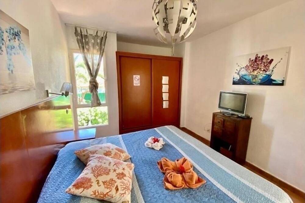 Cozy bungalow in complex with swimming pools for spectacular vacations  in Sonnenland, San Bartolomé de Tirajana