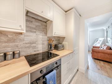 Holiday Rental for 2 People in Yarm, Stockton-on-Tees, Photo 3