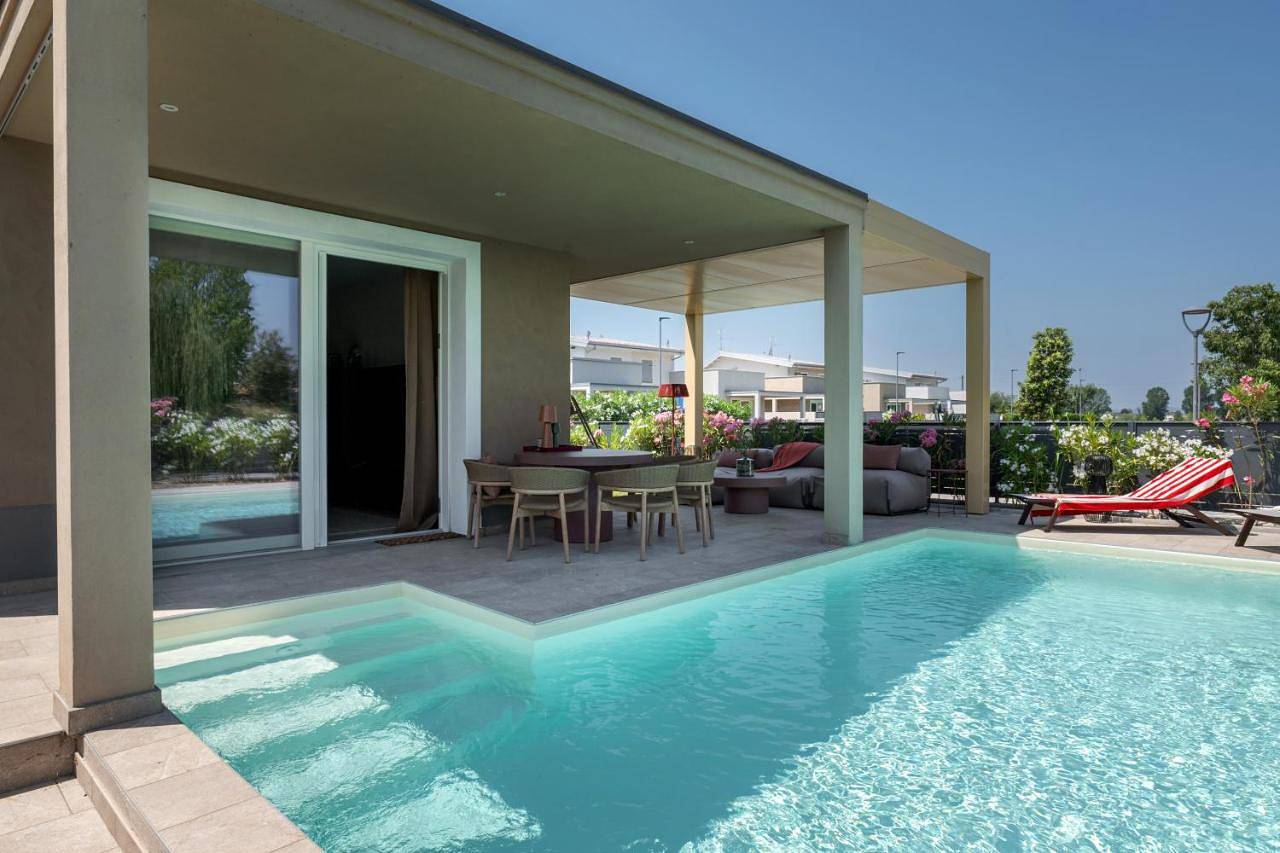 Villa Davi Villa with Private Pool in Sirmione Lake Garda in Sirmione, Prealpi Gardesane