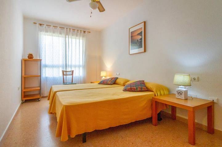 Appartement entier, Cozy apartment in Alicante (Alacant) with sauna in Alacant, San Juan Playa