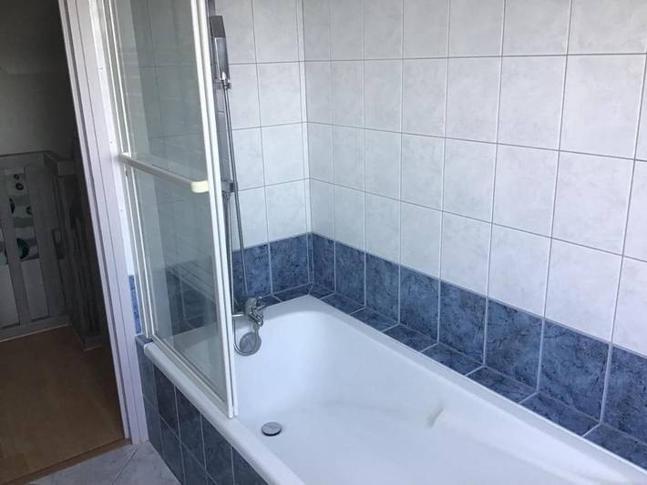 Location de vacances pour 6 personnes, avec jardin ainsi que terrasse et vue à Saint-Pabu - 2