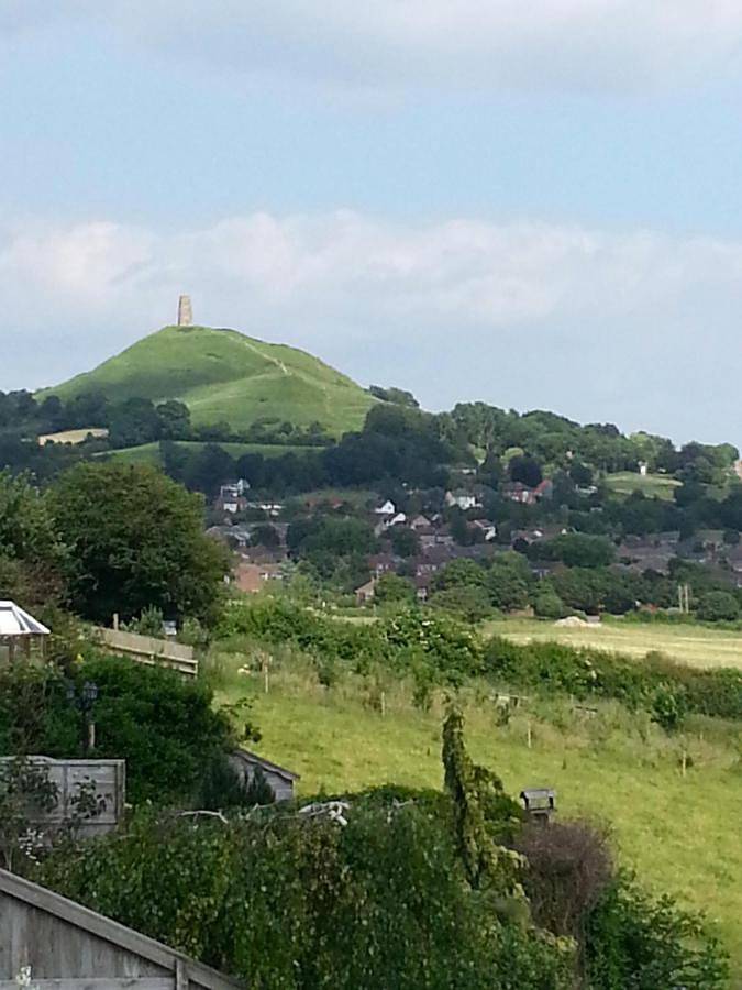 Economy Single Room in Glastonbury, Somerset