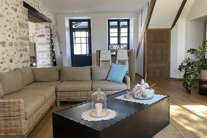 Gîte pour 10 personnes, avec jardin et jacuzzi, animaux acceptés dans Boissy-le-Sec