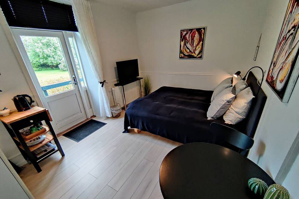 Provstegården Bed & Breakfast - Doppelzimmer w / Terrasse - Privater Park - Entspannung in Horsens