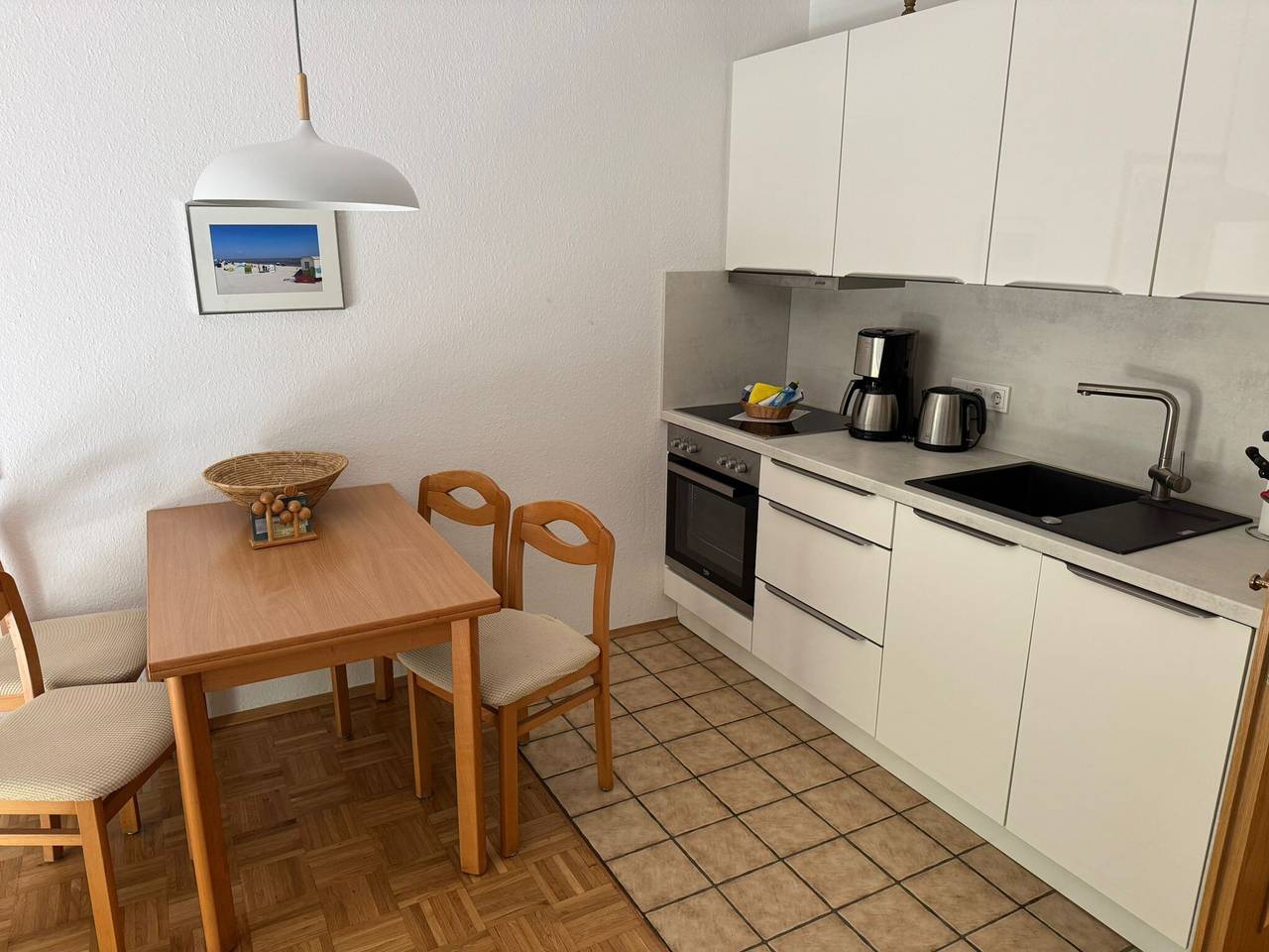 Ganze Wohnung, Apartment „Möwe Dornumersiel Holiday“ mit privater Terrasse in Westeraccumersiel, Dornum