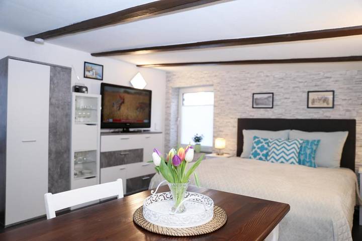 Ferienwohnung für 2 Personen, mit Terrasse und Ausblick in Cattenstedt