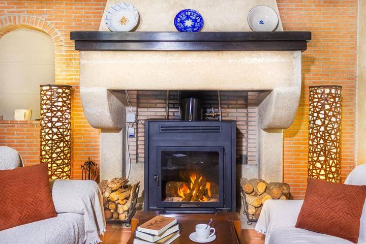 Casa rural para 10 personas, con jardín y piscina, Familias con niños en Malpartida de Plasencia - 2