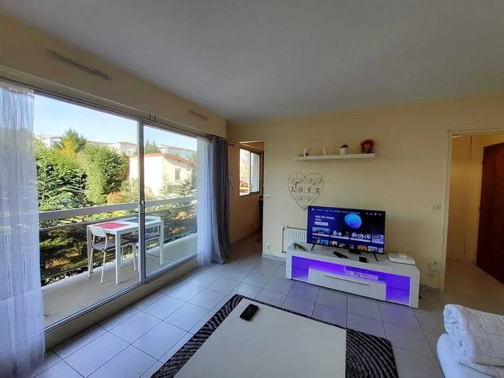 Gîte pour 2 personnes, avec terrasse dans Seine-Saint-Denis - 2