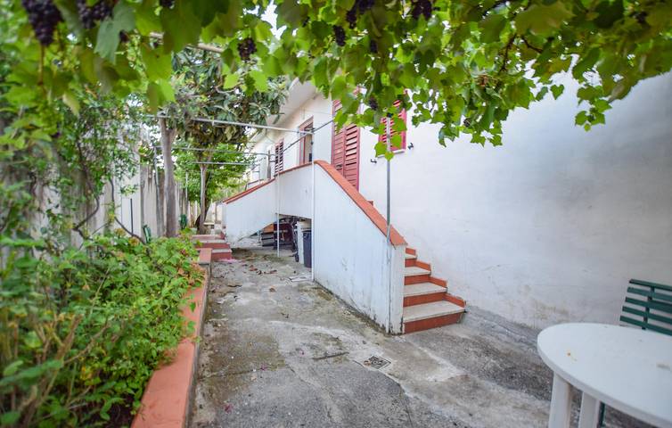 Ferienwohnung für 4 Personen, mit Terrasse, mit Haustier in Santa Maria di Castellabate - 2