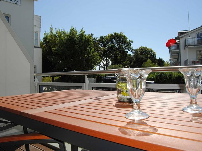 Bungalow für 4 Personen, mit Balkon und Sauna in Juliusruh