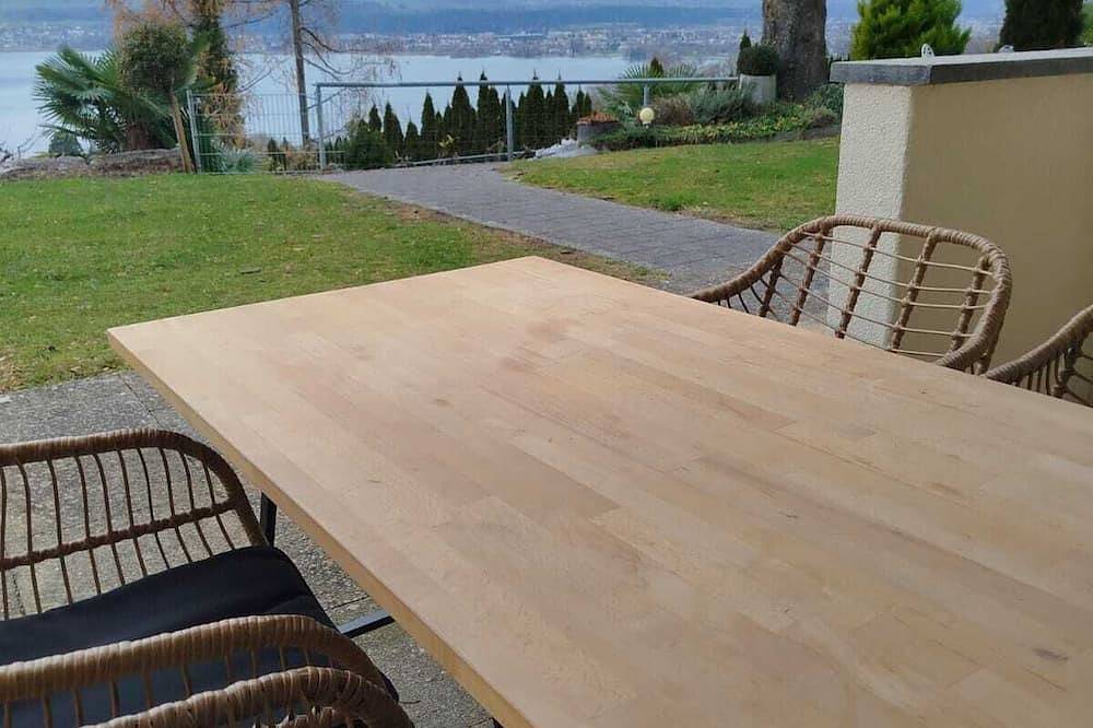 Ganze Wohnung, On the road to Interlaken 25min in Hilterfingen, Thunersee