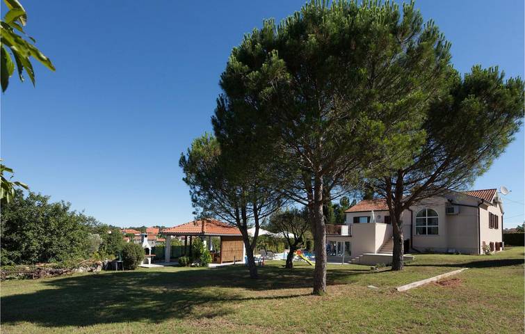 Ferienhaus für 11 Personen, mit Garten und Sauna in Rovinj - 3